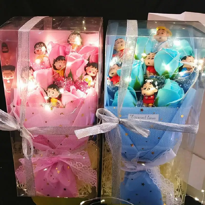 Anime figurát Zsírkréta Shin Chan Chibi Maruko-chan Csokor Játékok, Wc, Szappan Rózsa Virág Esküvő Party Szerető Karácsonyi Ajándék