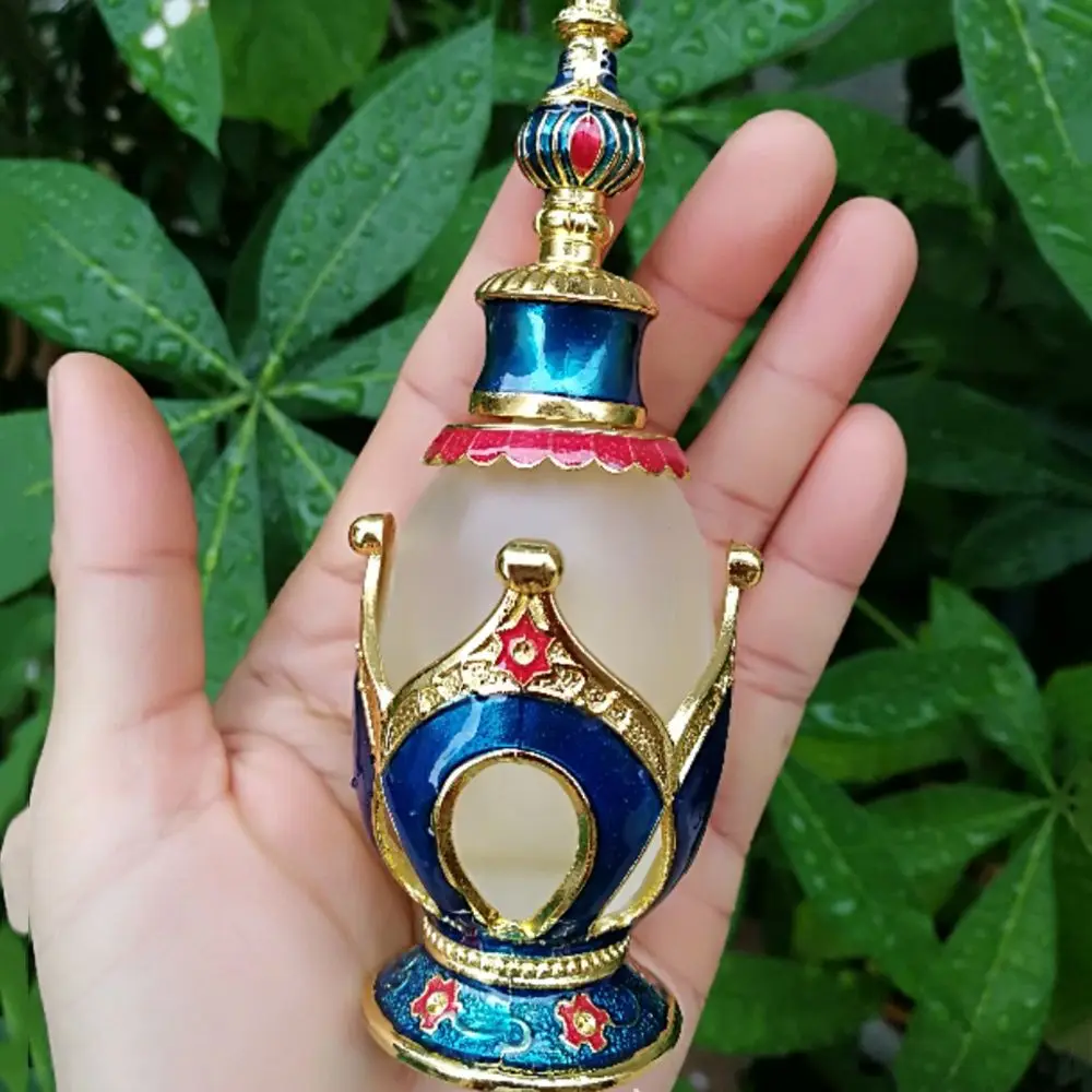 1DB 25ml Vintage Fém Parfümös Üveg Arab Stílus az Illóolajok Cseppentő Üveg Tartály Közel-Keleti Gyomlálás Dekoráció Ajándék Kép 0 
