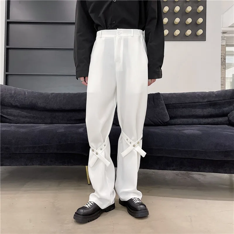 Férfi tavaszi új laza egyenes láb személyiség szalag design nadrág a divat trend nagy méretű alkalmi nadrág